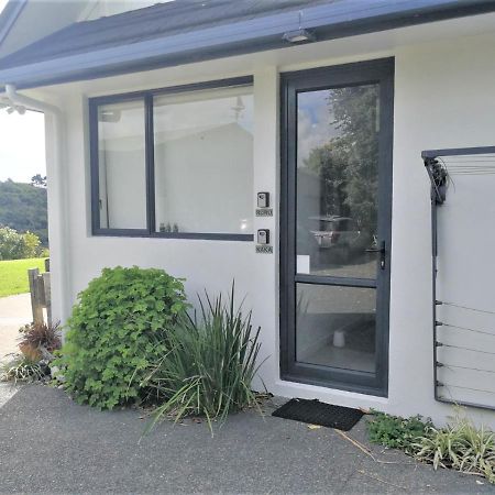 Ruru Lodge Tawharanui Buitenkant foto