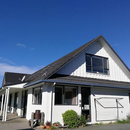 Ruru Lodge Tawharanui Buitenkant foto
